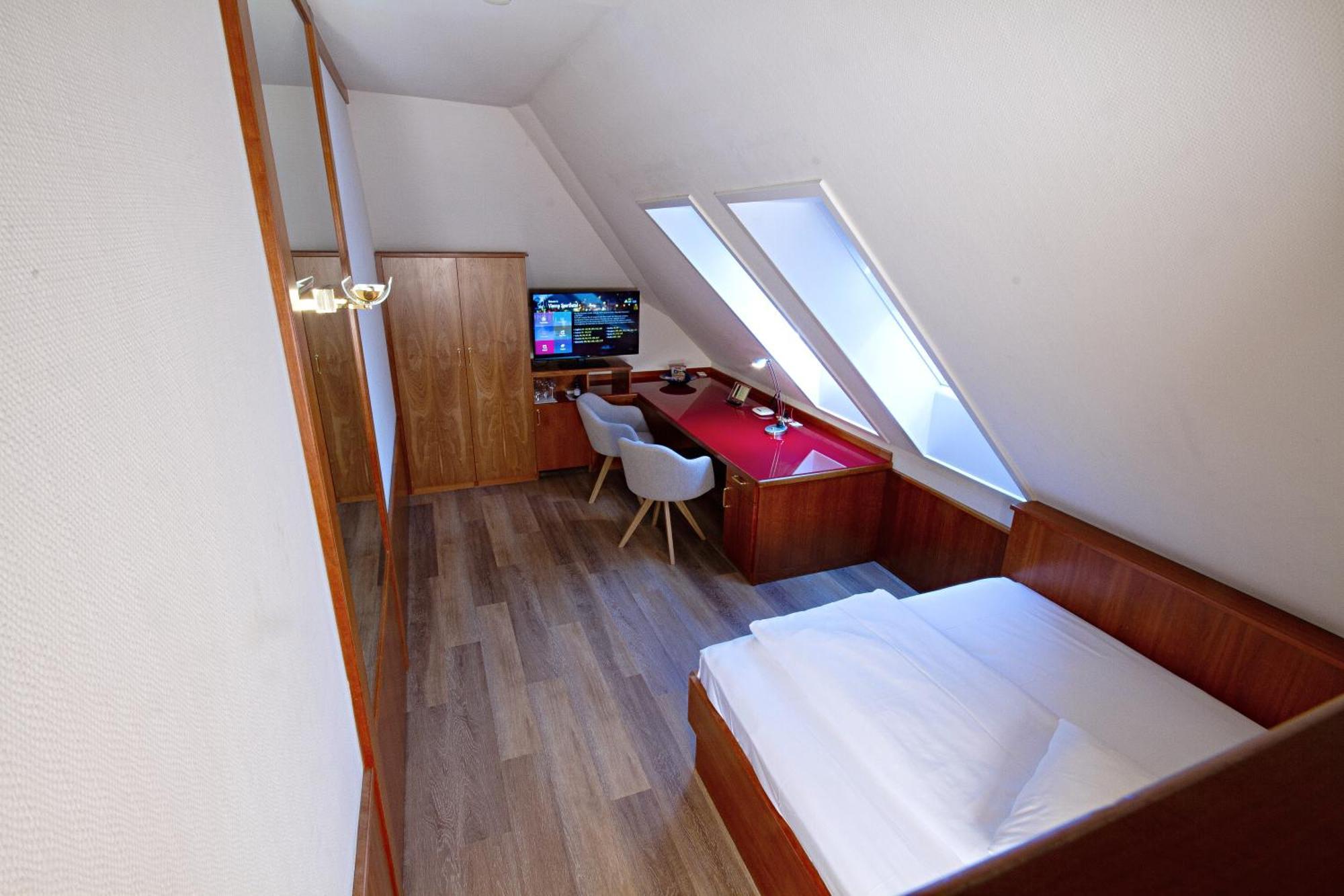 Vienna Sporthotel 4*